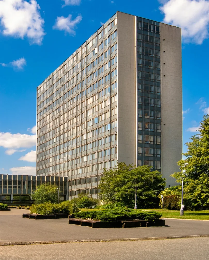 Поступить в Czech Technical University in Prague
