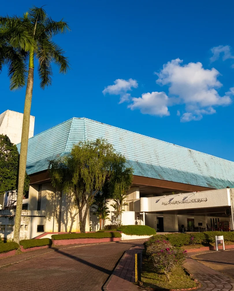Поступить в Universiti Putra Malaysia