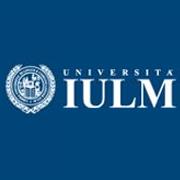 Логотип Университет IULM в Милане