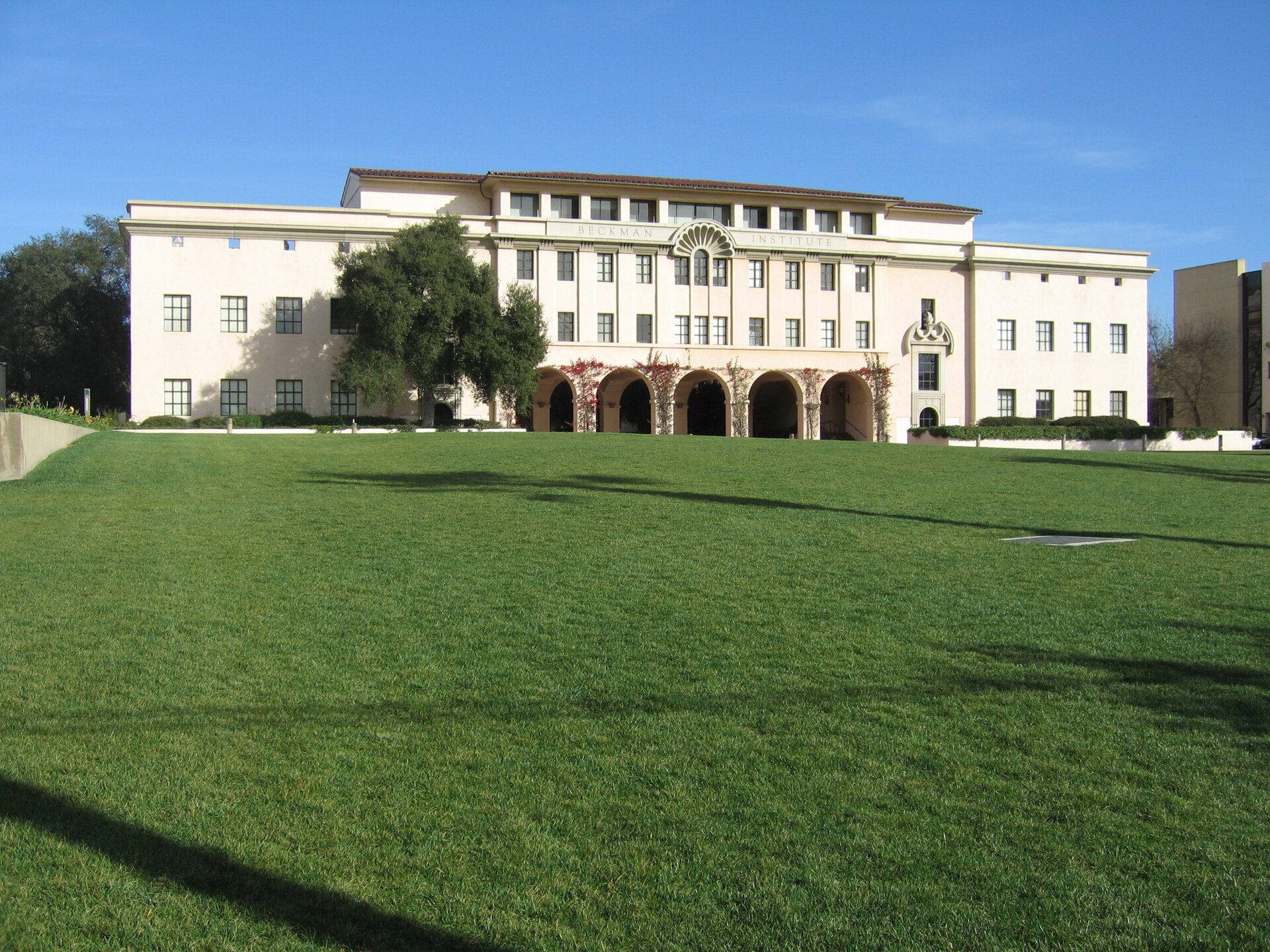 Кампус Калифорнийский технологический институт