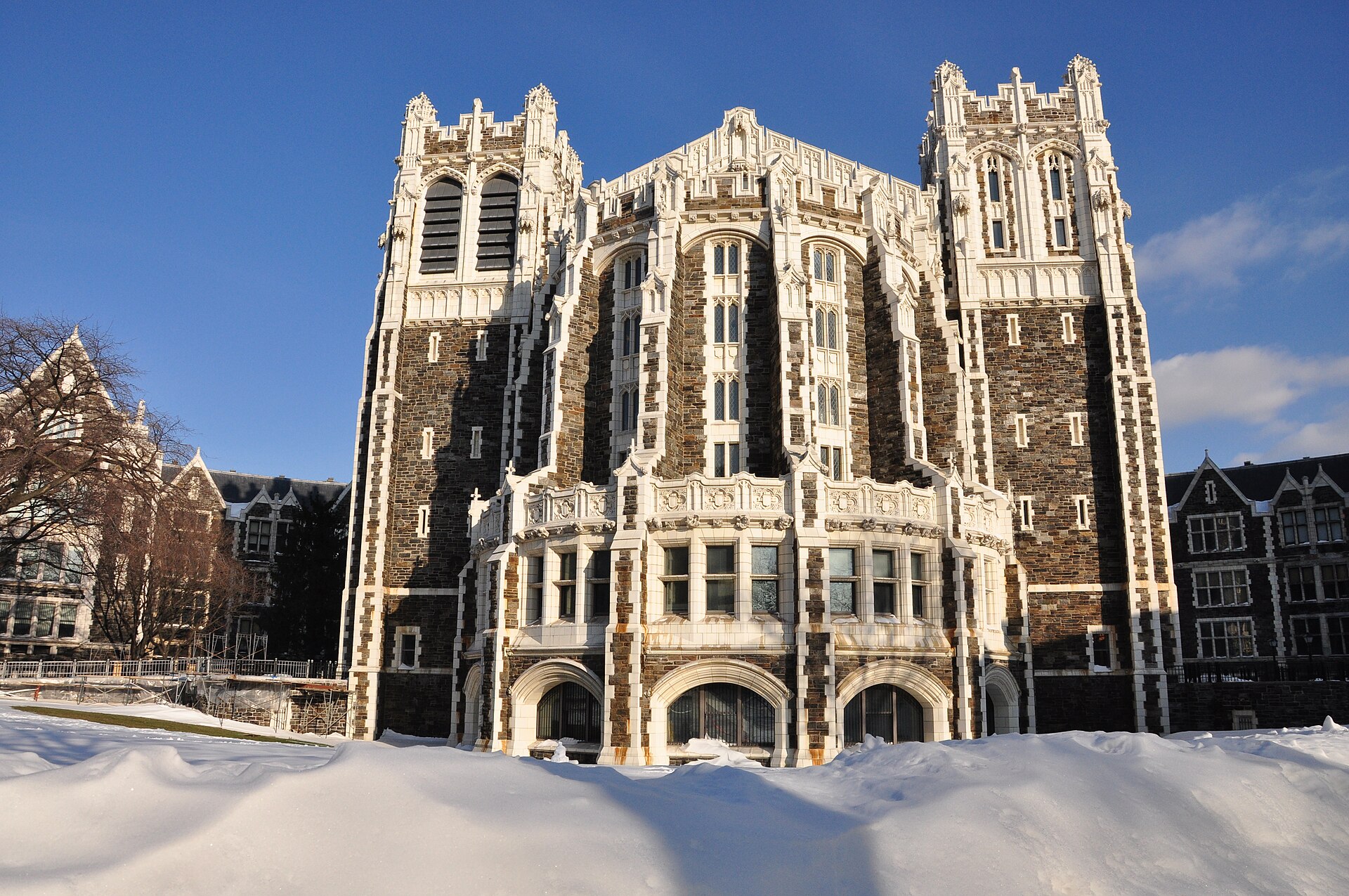 Кампус City University of New York