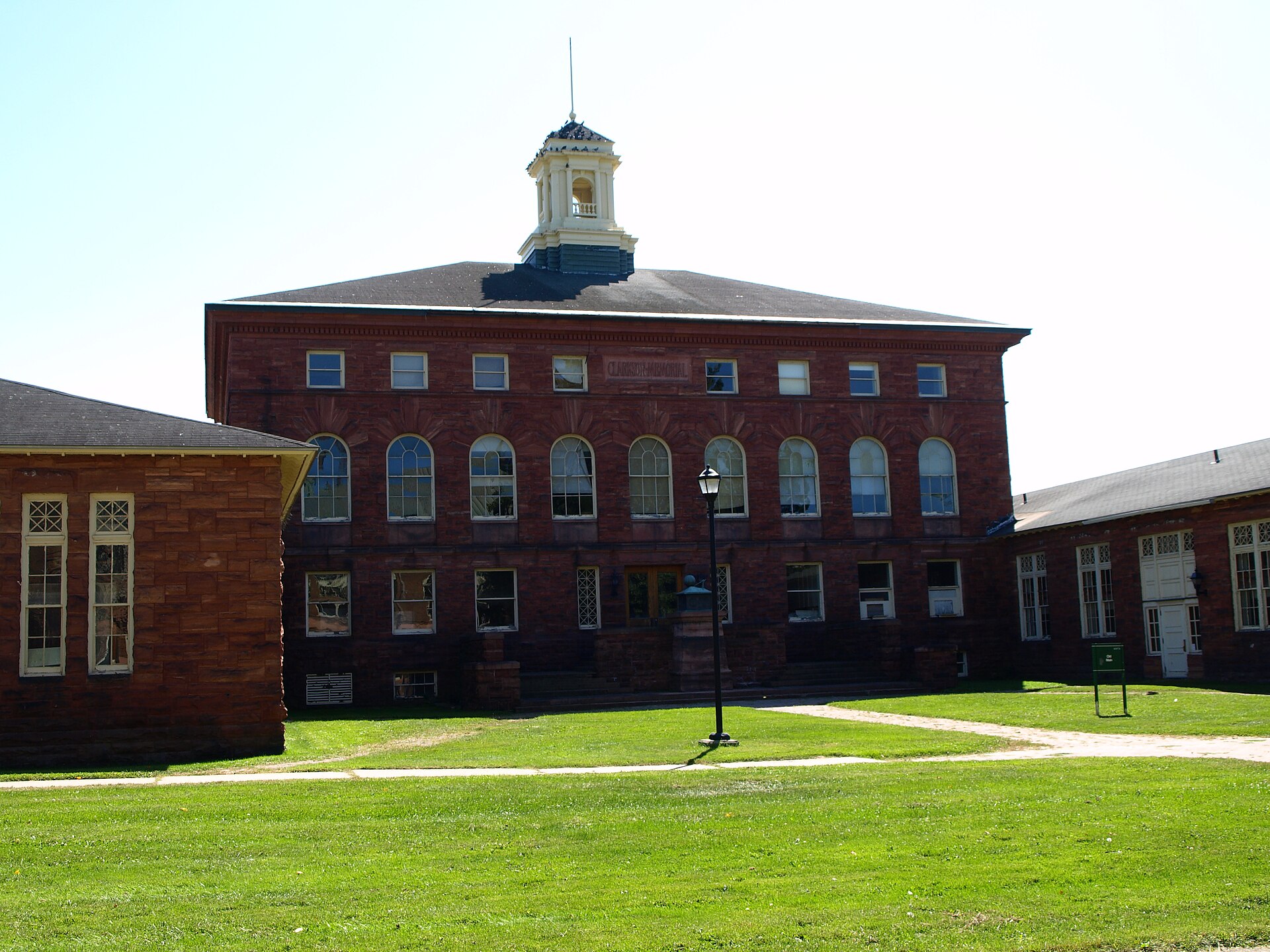Кампус Clarkson University