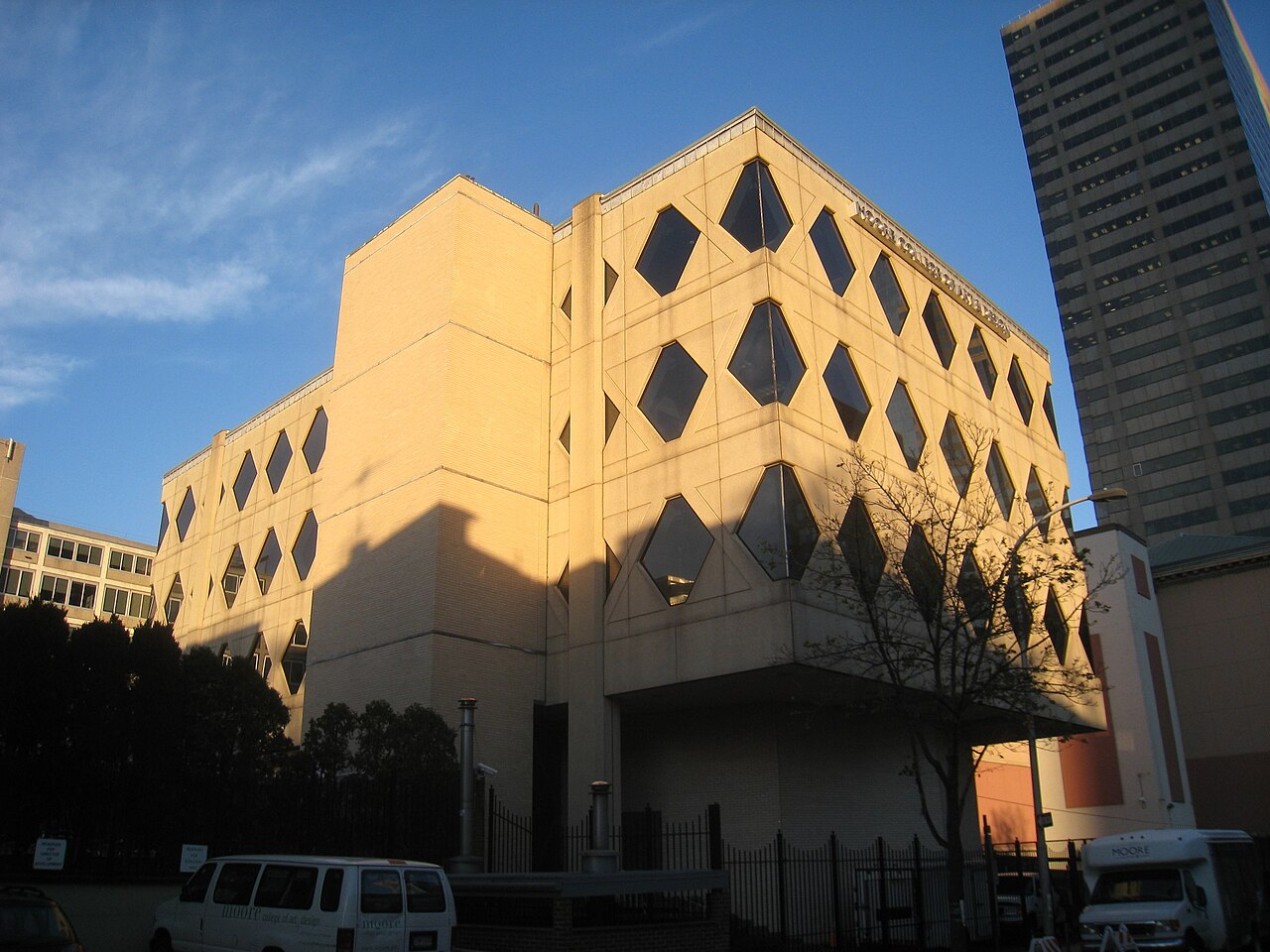 Корпус Penelope Wilson Hall, Moore College of Art and Design