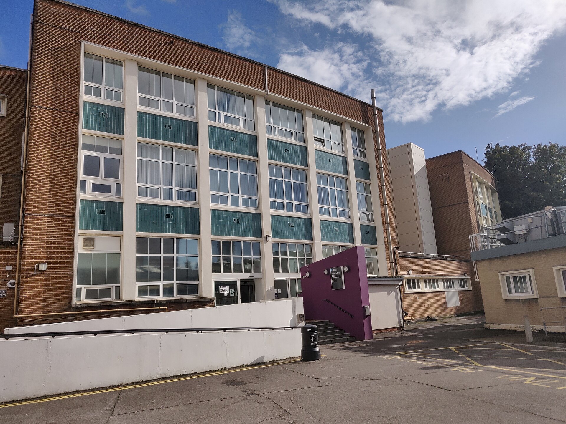 Кампус Портсмутский университет
