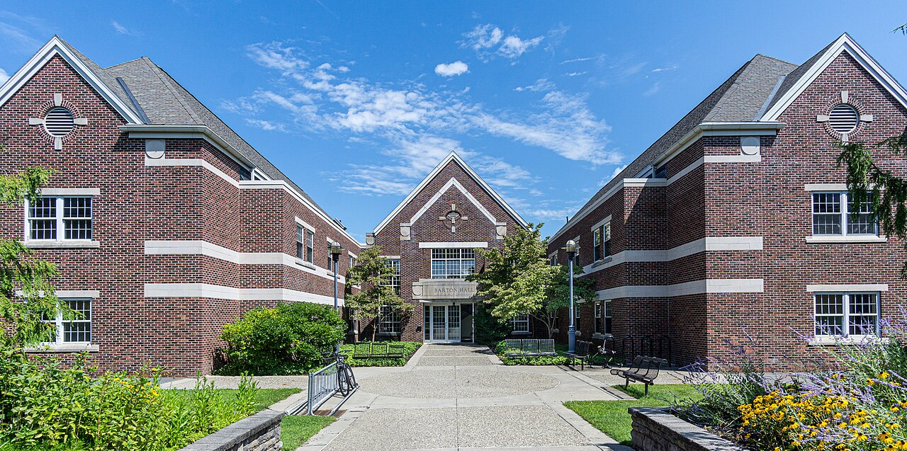 Зелёные дворы кампуса Rensselaer Polytechnic Institute