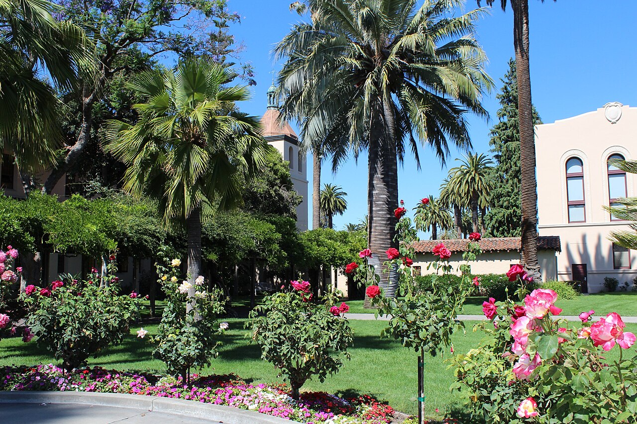 Розарий Миссии, Santa Clara University
