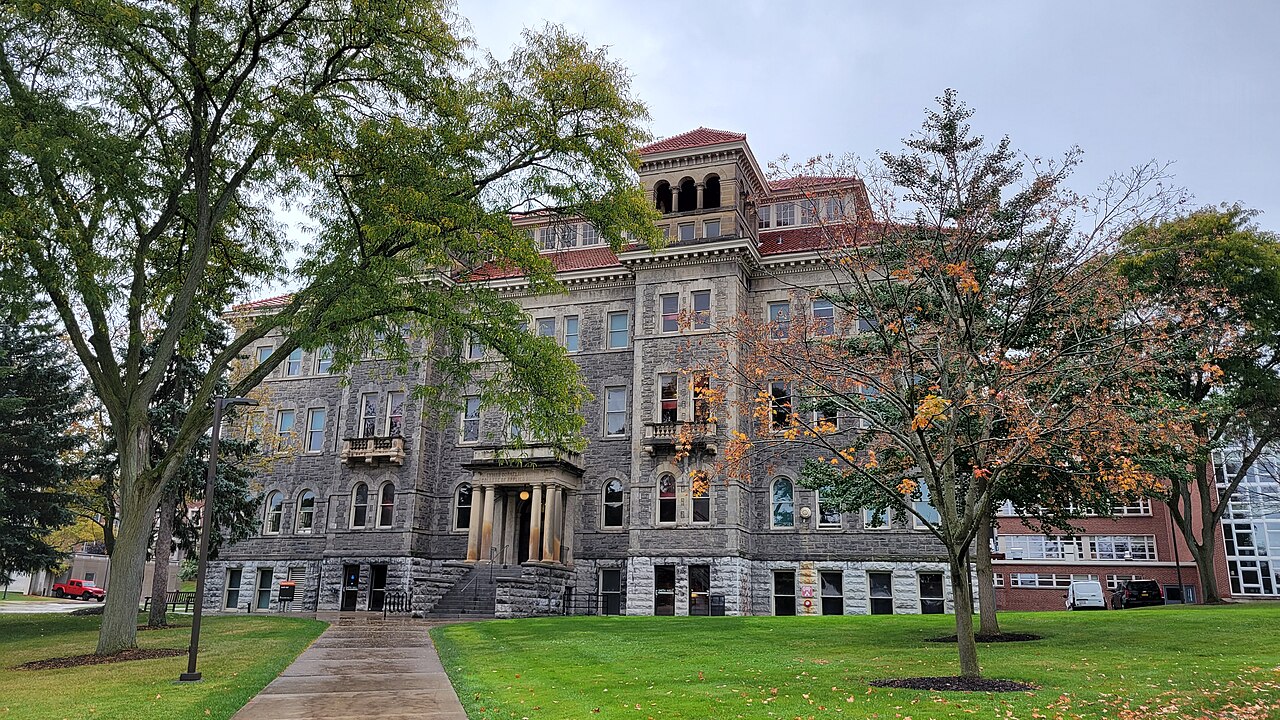 Историческое здание кампуса Smith College