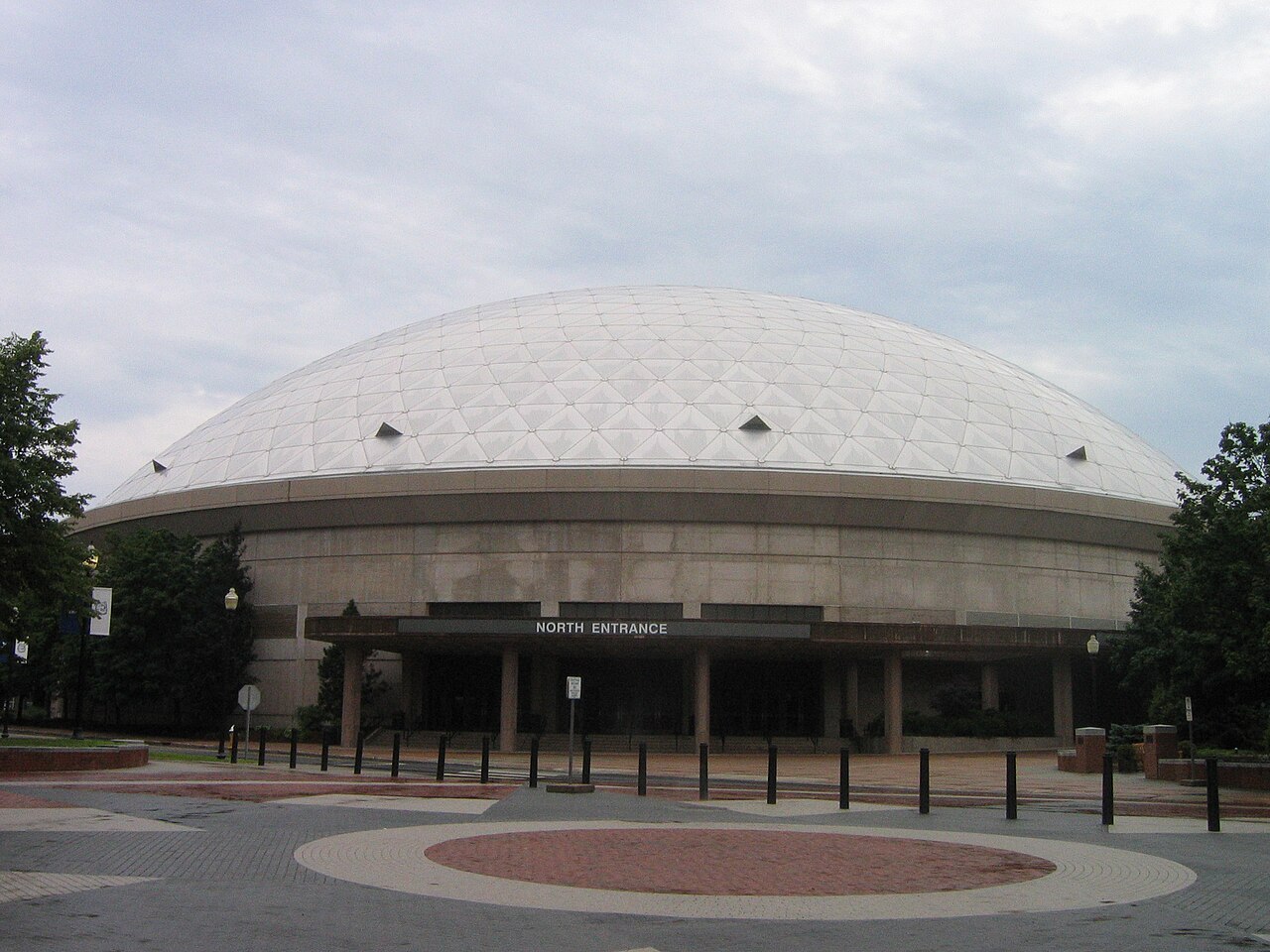 Гэмпел-Павильон в кампусе University of Connecticut