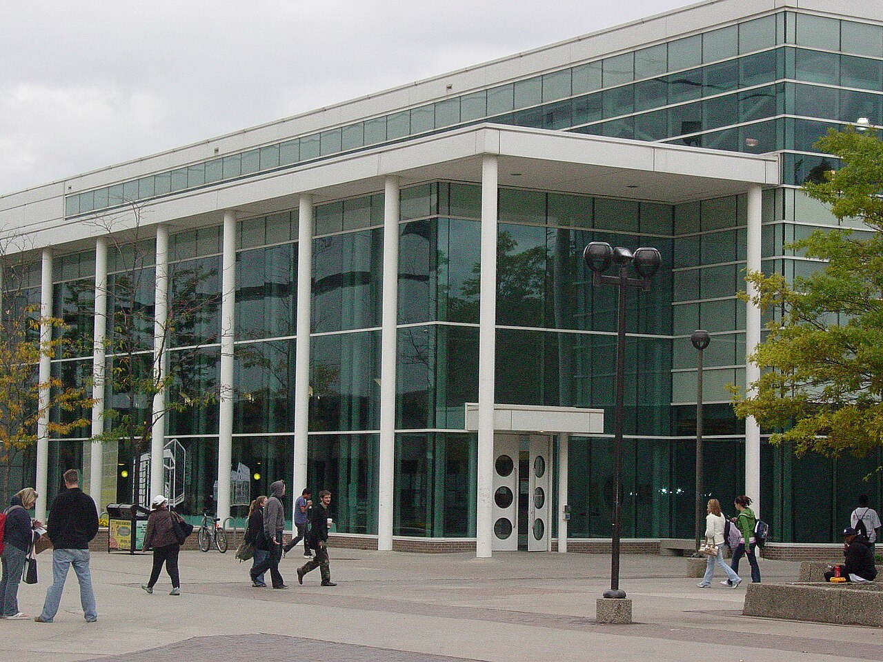 Современный спорткомплекс Wayne State University