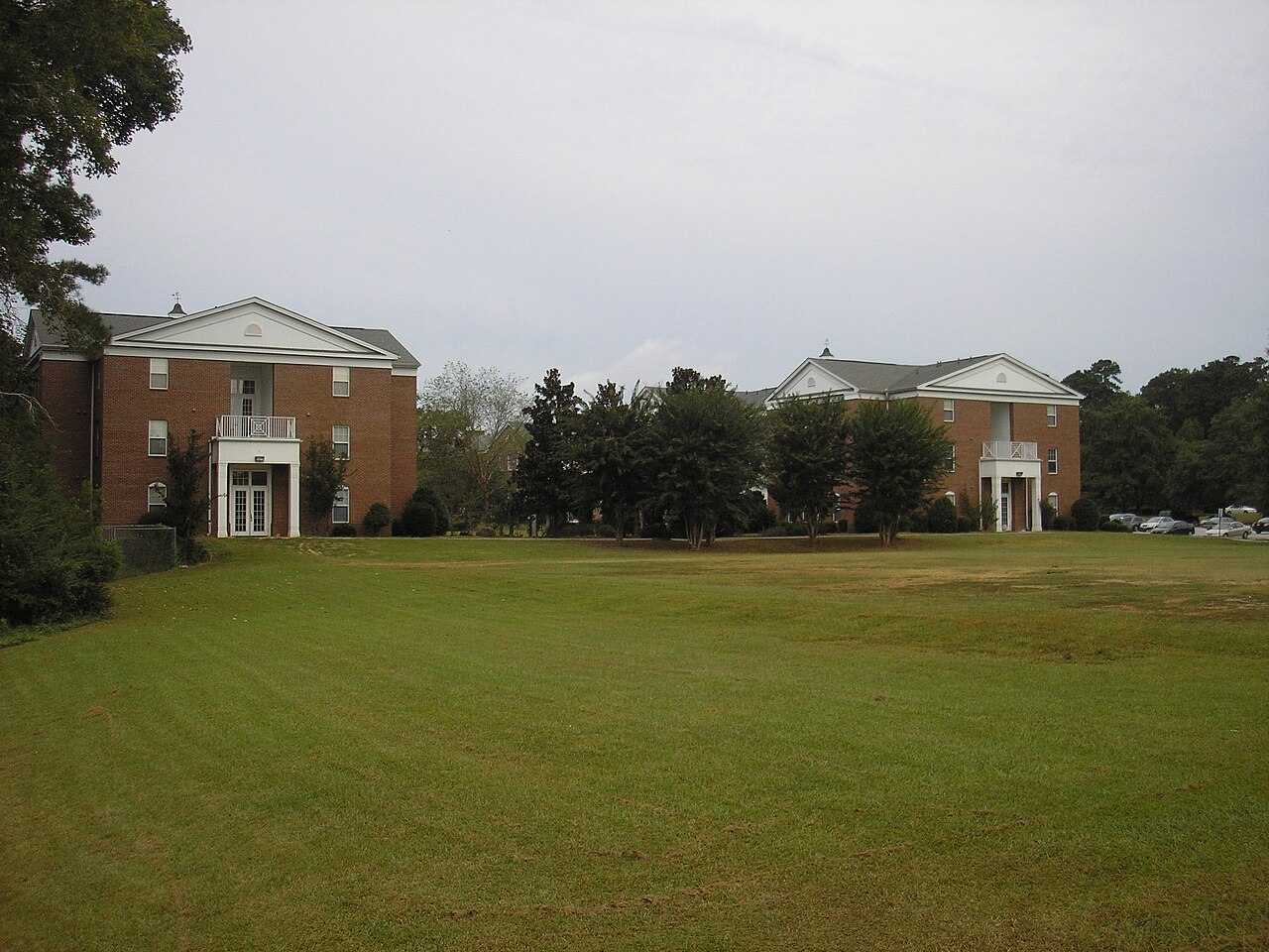 Исторический район Wesleyan College Historic District в Мейконе