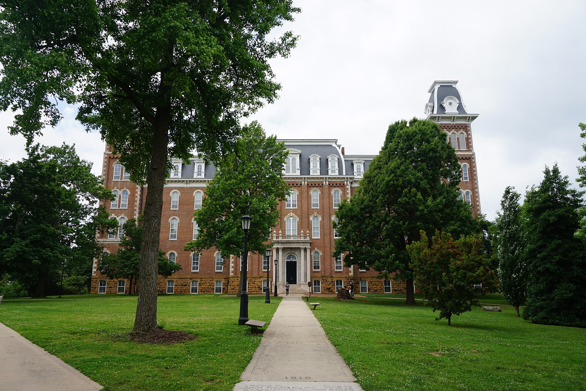 Кампус University of Arkansas Fayetteville